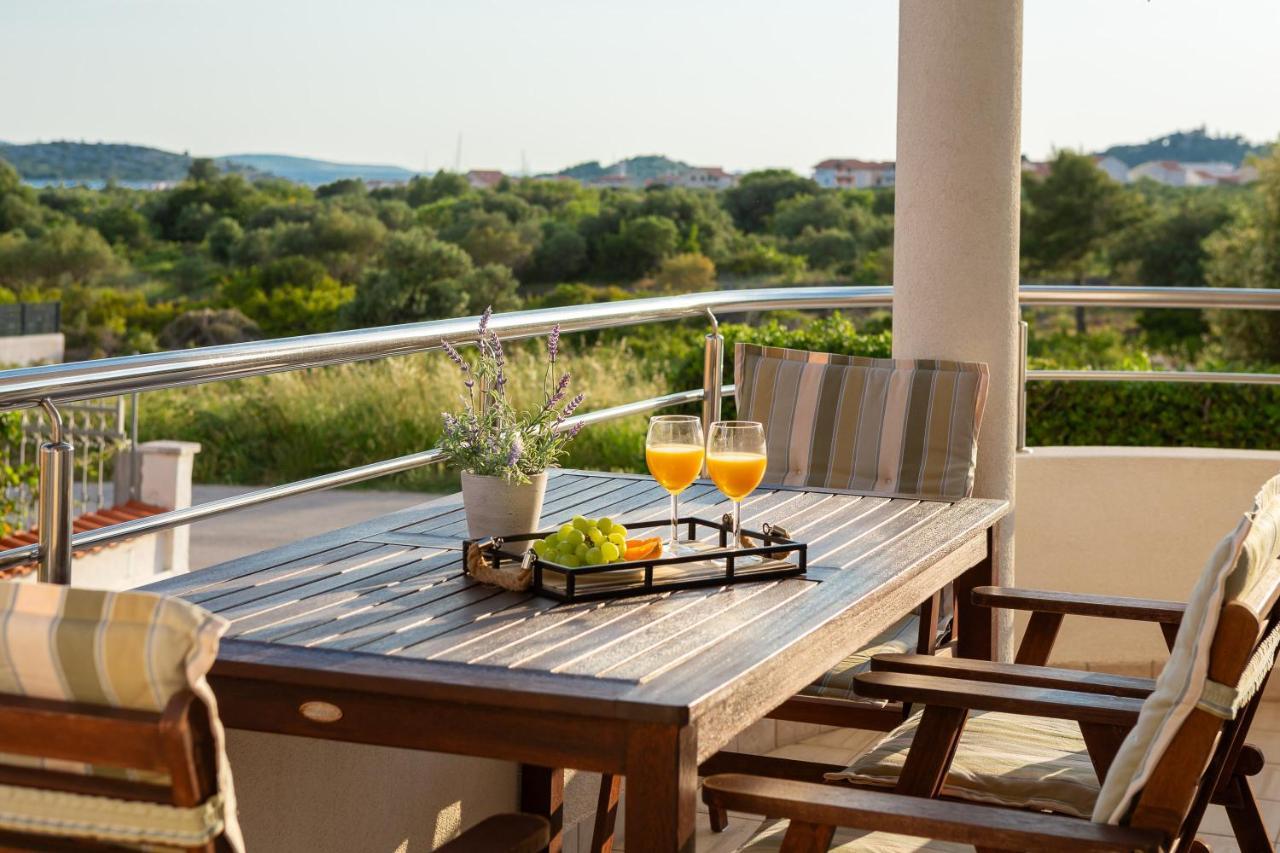Apartments Tihi III Vodice Dış mekan fotoğraf